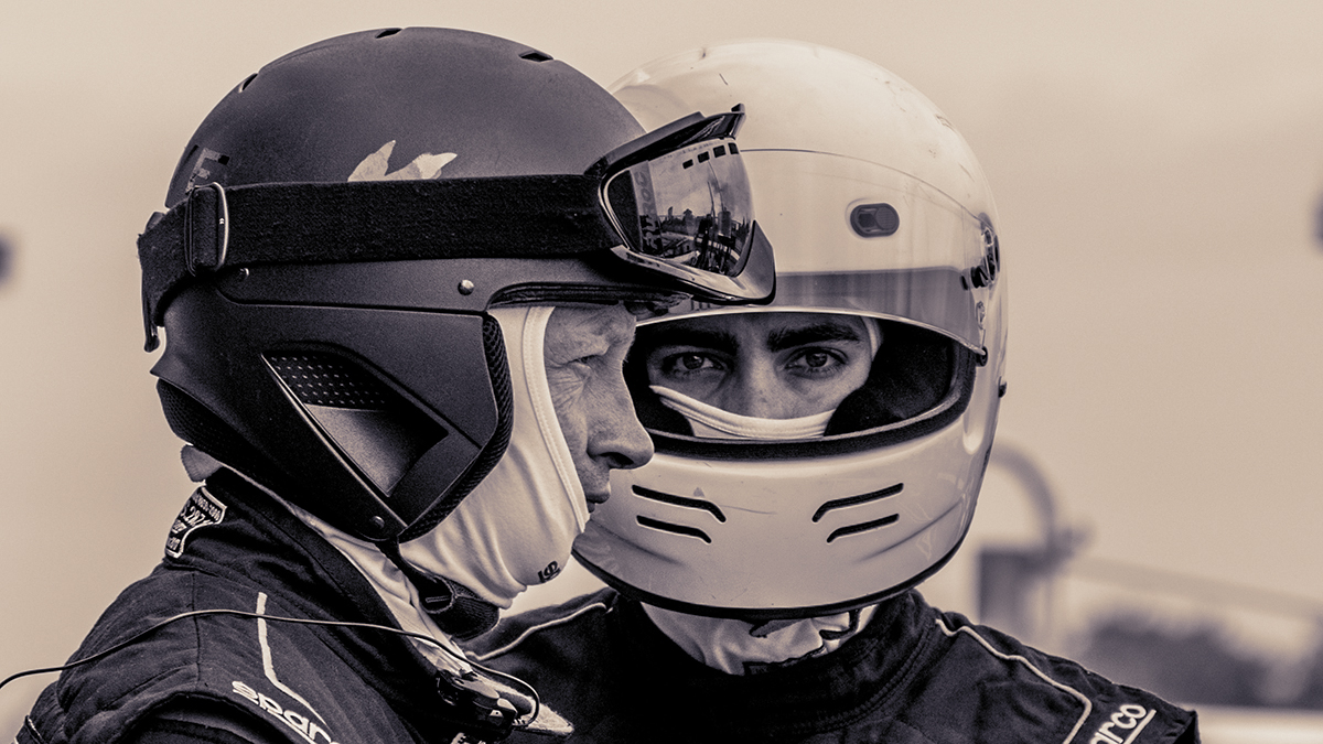 [Translate to Italienisch:] flame resistance for sportswear motorrace